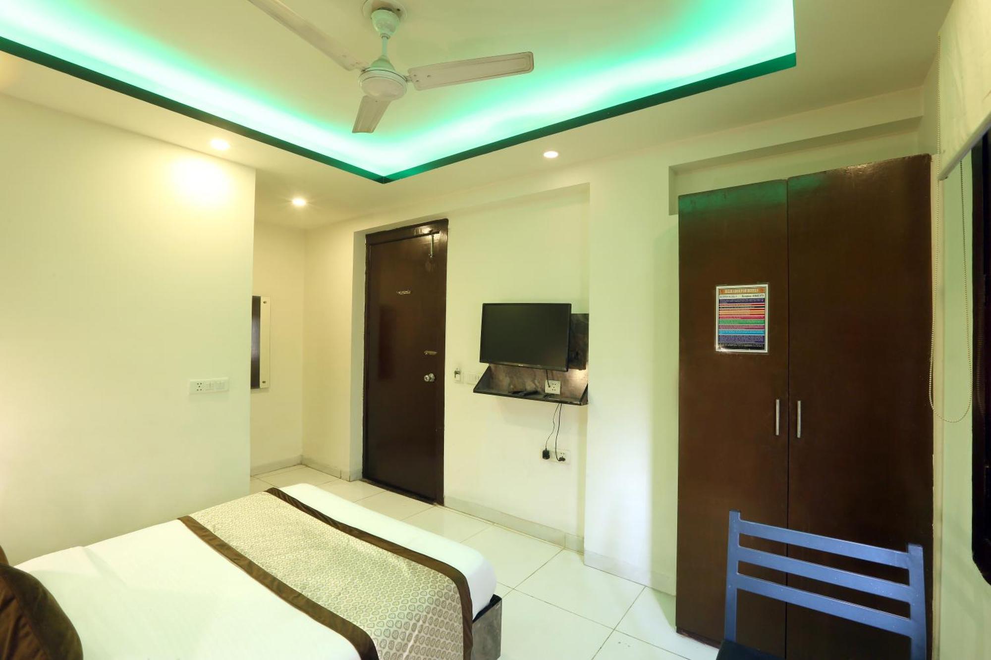 Hotel Triton Grand At Delhi Airport Nové Dillí Exteriér fotografie