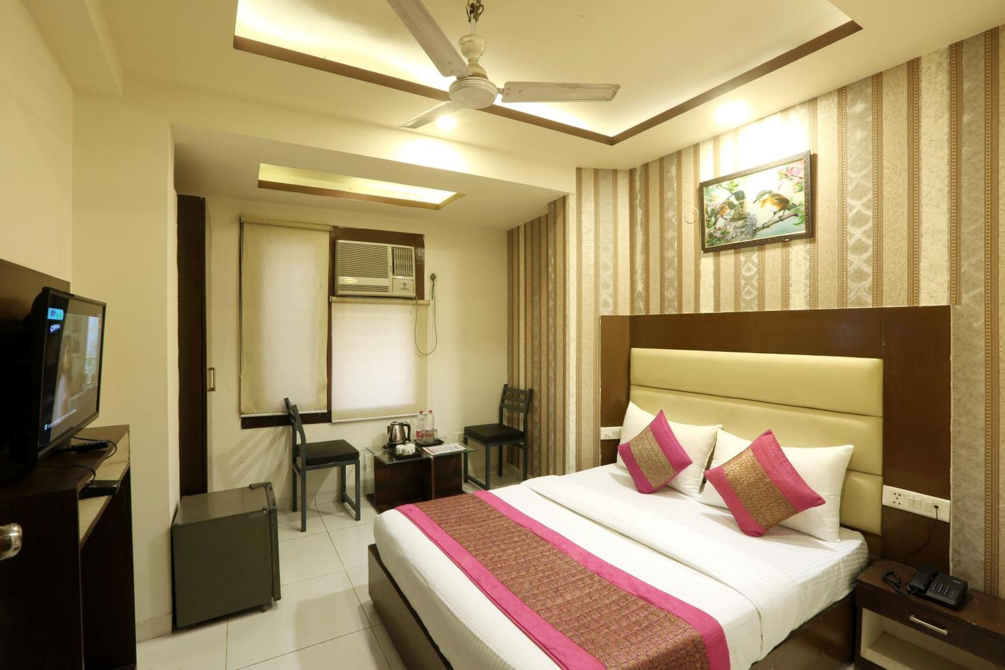 Hotel Triton Grand At Delhi Airport Nové Dillí Exteriér fotografie